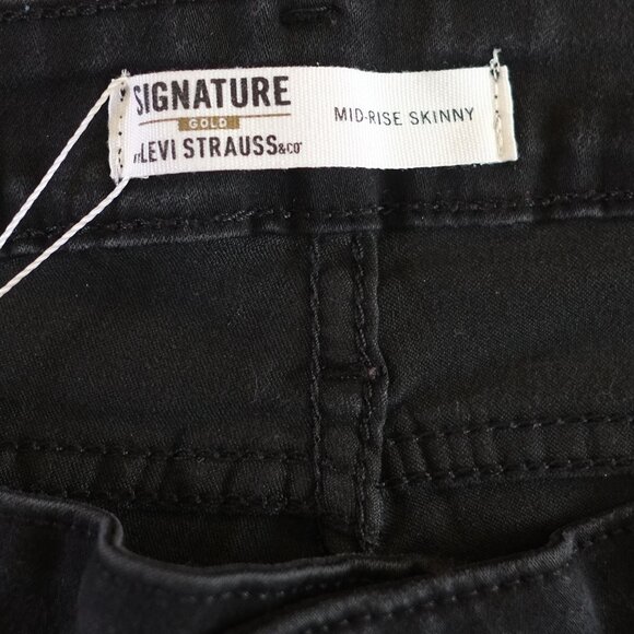 Levi’s Signature Mid-Rise Skinny Jeans 👖 – Black Size 20L (W35 L32) - Picture 4 of 7